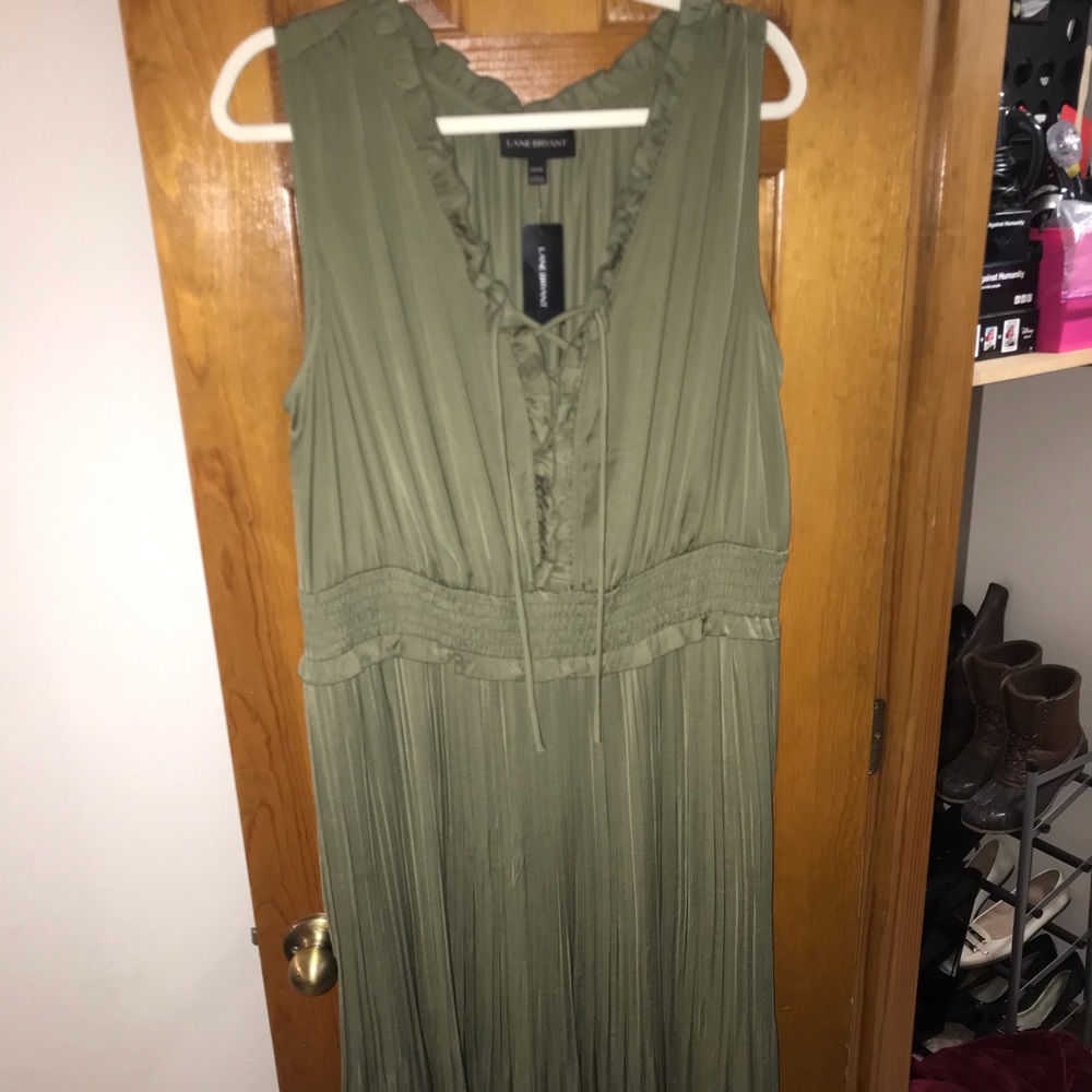 Plus Size Sleeveless Green Dress